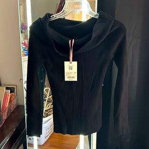 Alex Marie Cow neck sweater shirt